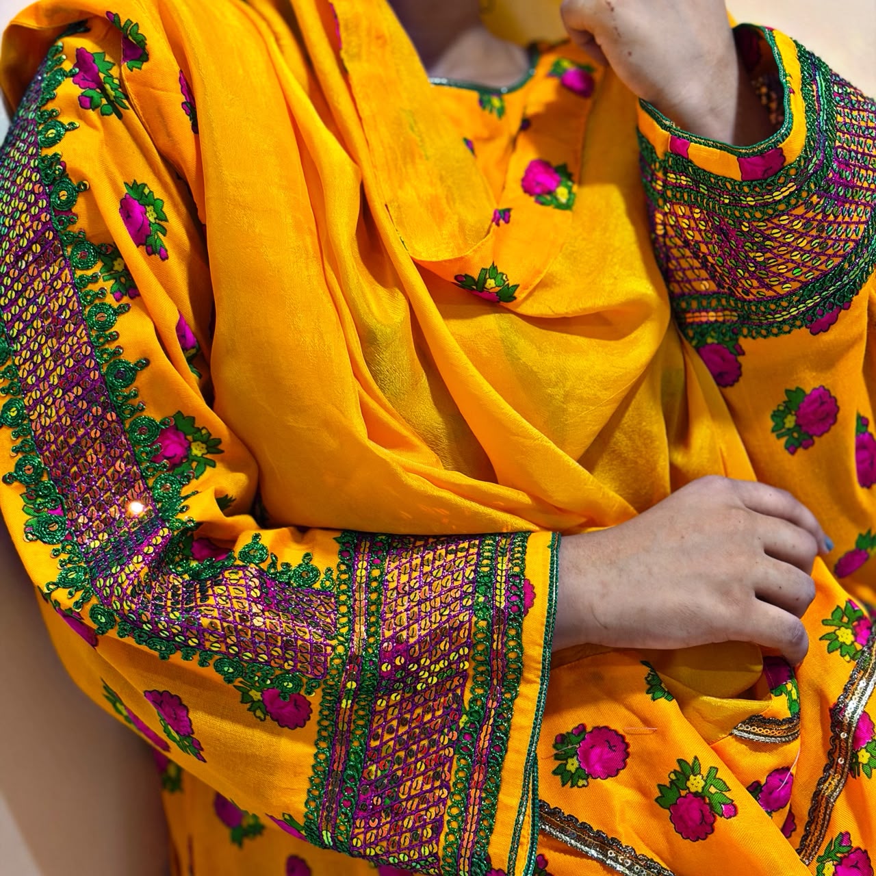 Chamak | Sitara